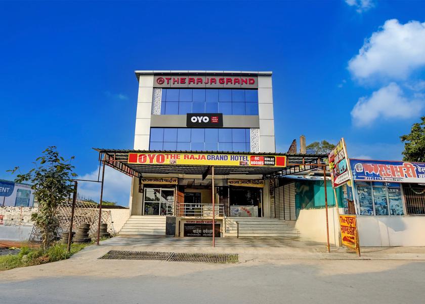 Uttar Pradesh Kanpur Facade