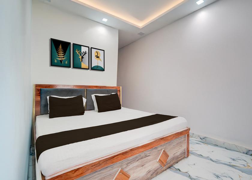 Uttar Pradesh Kanpur Room