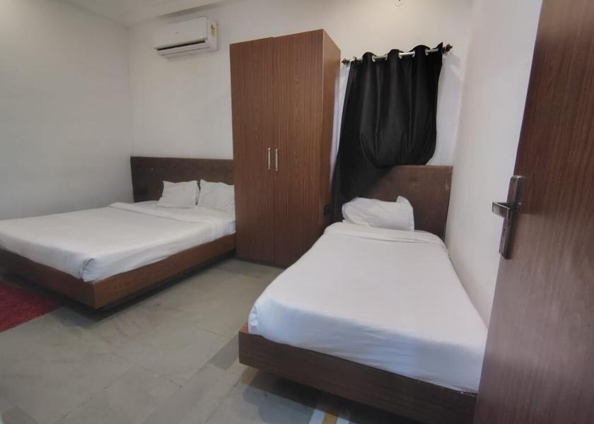 Uttar Pradesh Jhansi Room