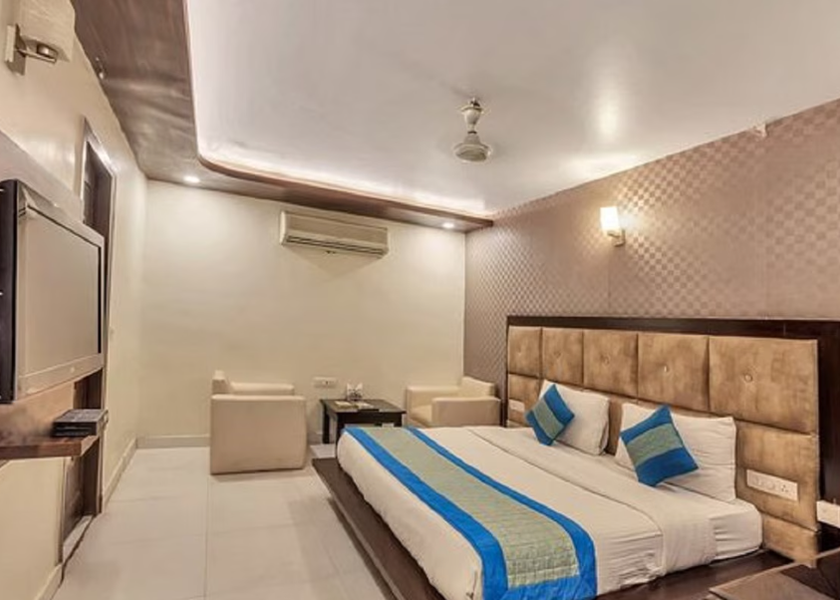Haryana Faridabad Deluxe Room