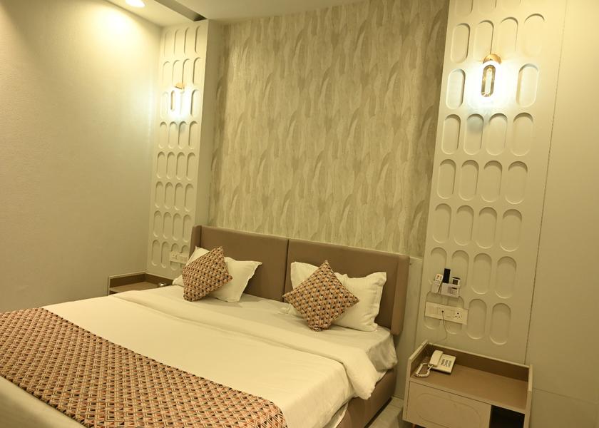 Gujarat Ahmedabad Deluxe Room