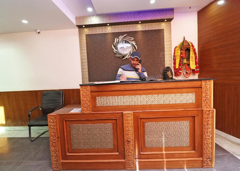 Himachal Pradesh Sarahan Public Areas