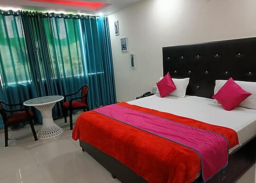 Uttar Pradesh Meerut Deluxe Room