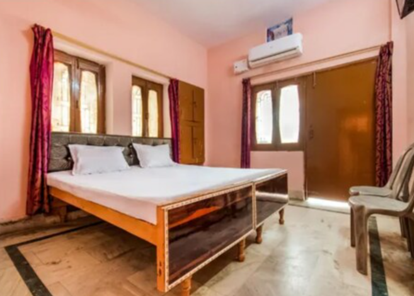 Bihar Buxar Deluxe Room