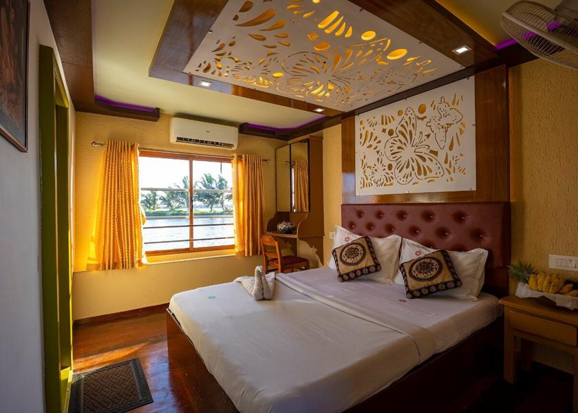 Kerala Alleppey Public Areas
