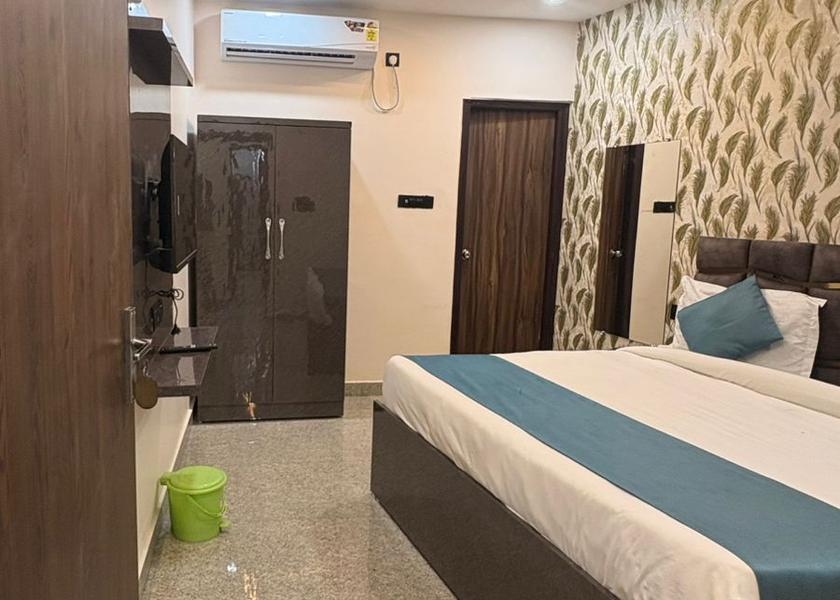 Uttar Pradesh Kanpur Deluxe Room