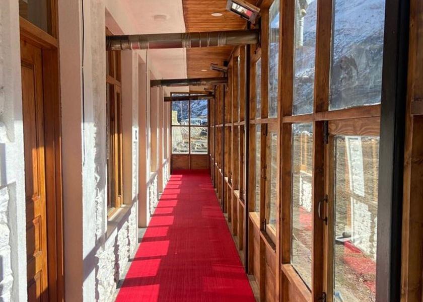 Himachal Pradesh Sissu Hotel Exterior