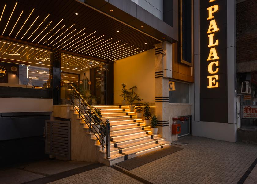 Uttar Pradesh Varanasi Hotel Exterior