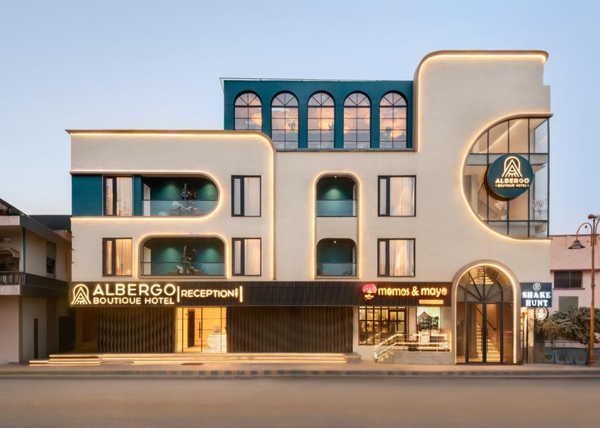 Uttar Pradesh Varanasi Facade
