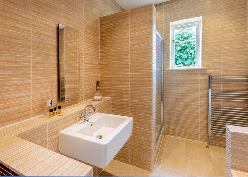 England King's Lynn Double Room with Private Bathroom
