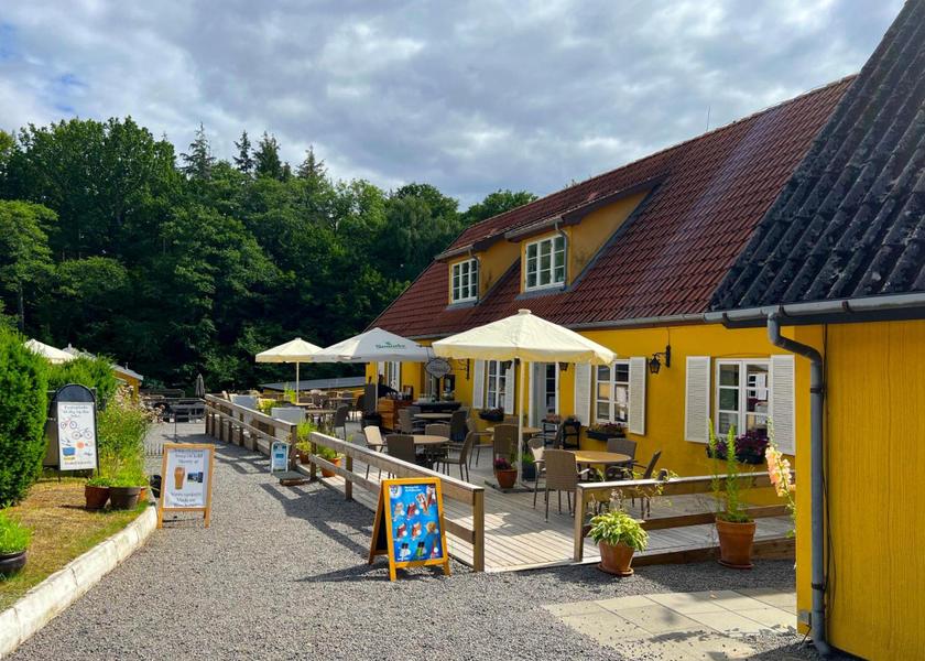 Hovedstaden Ronne Public Areas