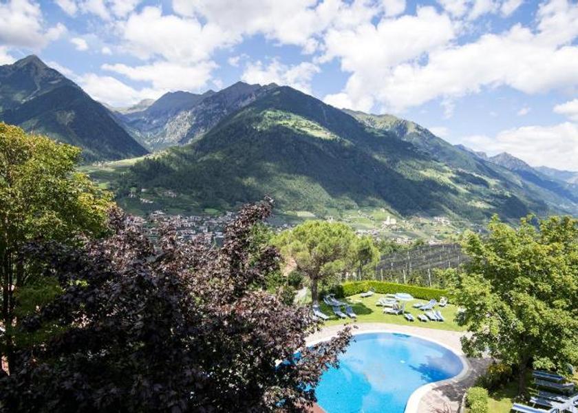 Trentino-Alto Adige Schenna Swimming pool