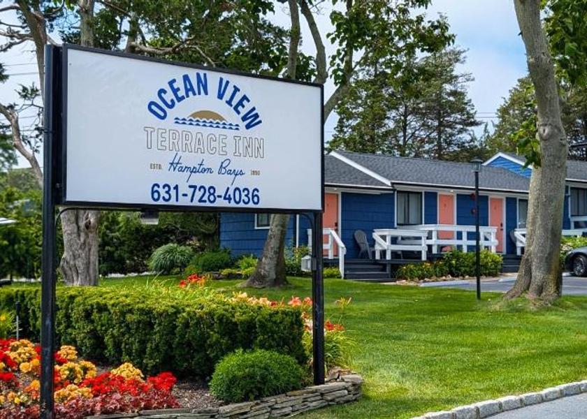 New York Hampton Bays Facilities