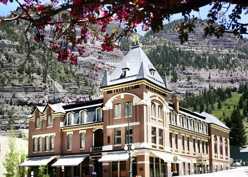 Colorado Ouray Exterior view