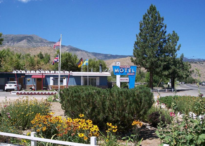 California Coleville Entrance