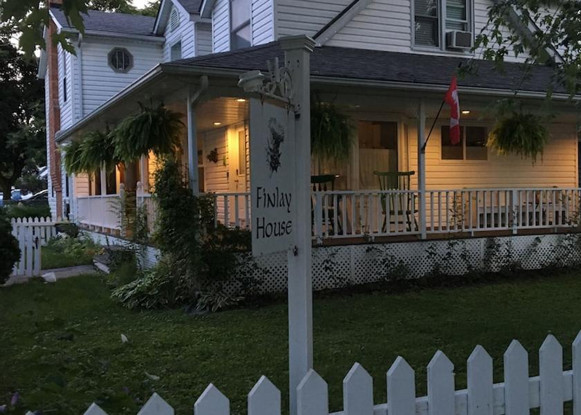 Ontario Niagara-on-the-Lake Porch