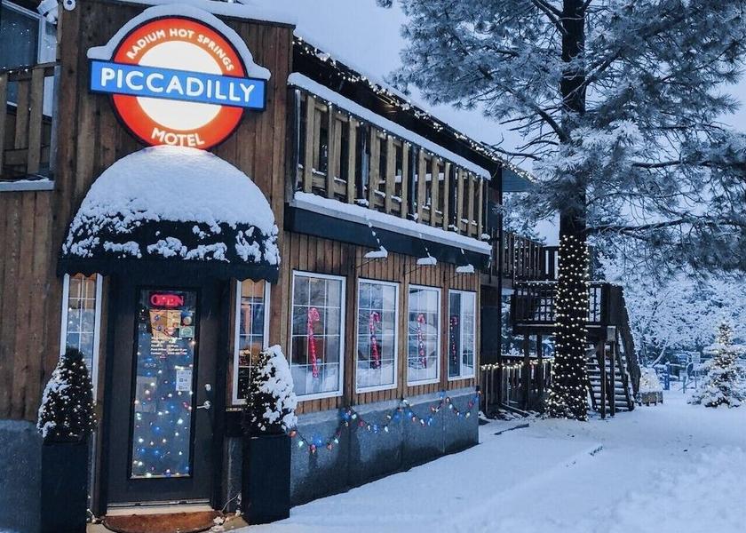 British Columbia Radium Hot Springs 