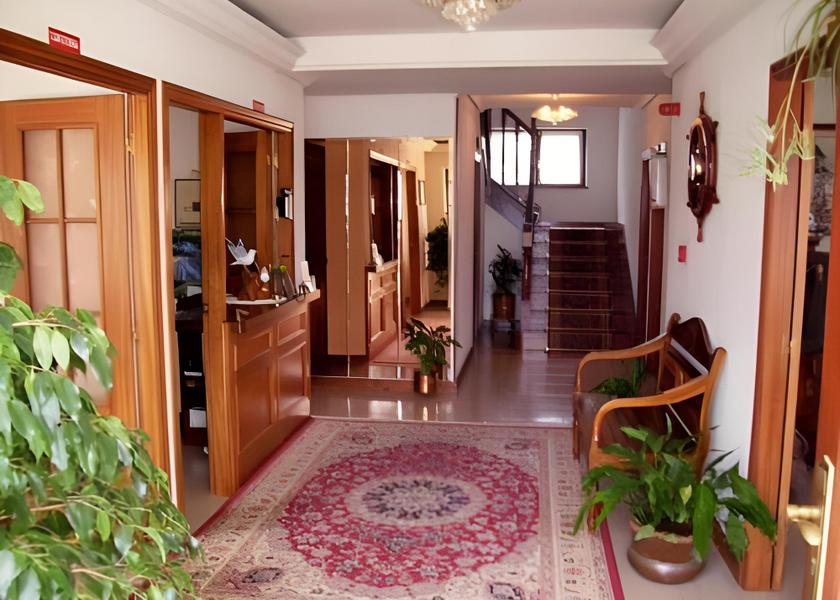 Cantabria San Vicente de la Barquera Interior view