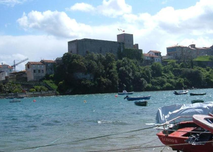 Cantabria San Vicente de la Barquera Facilities