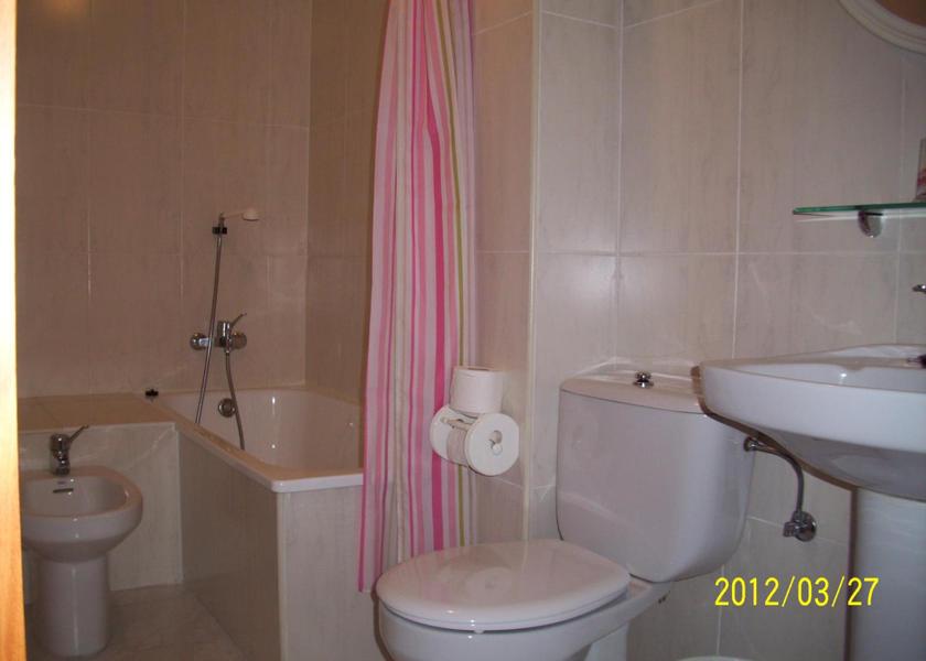 Cantabria San Vicente de la Barquera Triple Room