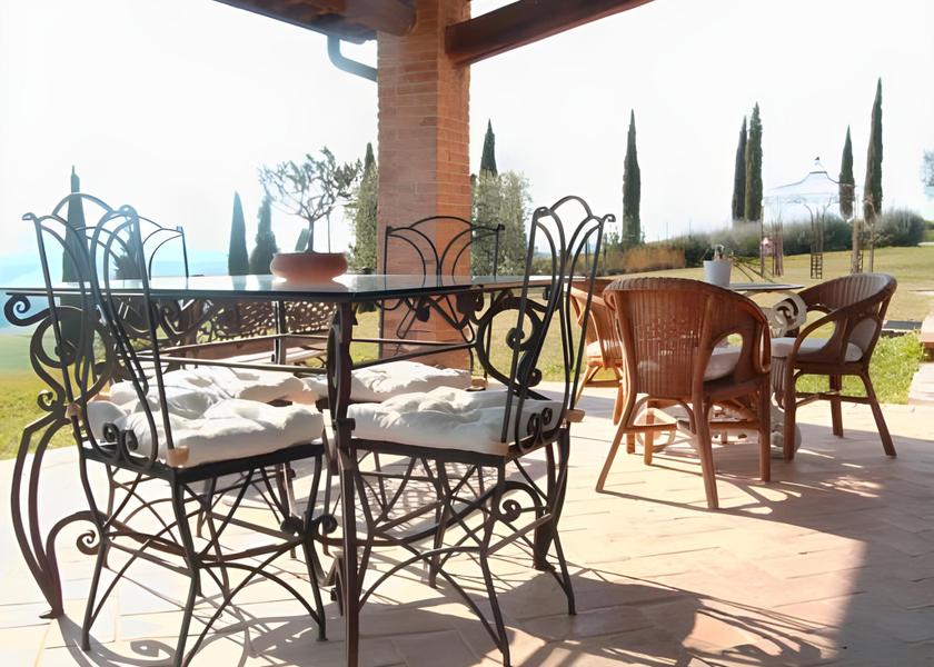 Tuscany Asciano Interior view