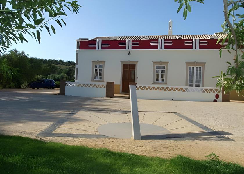 Faro Silves Exterior view
