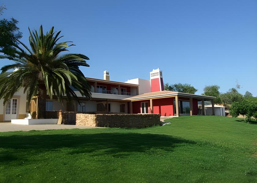Faro Silves Exterior view