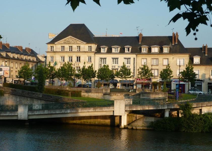 Hauts-de-France Compiègne Exterior view