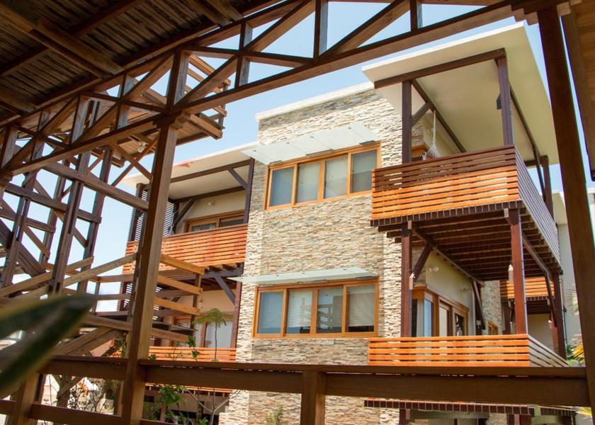Galápagos Puerto Villamil Exterior view