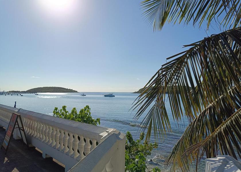  Vieques View