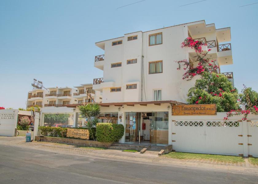 Ica Region Paracas Exterior view