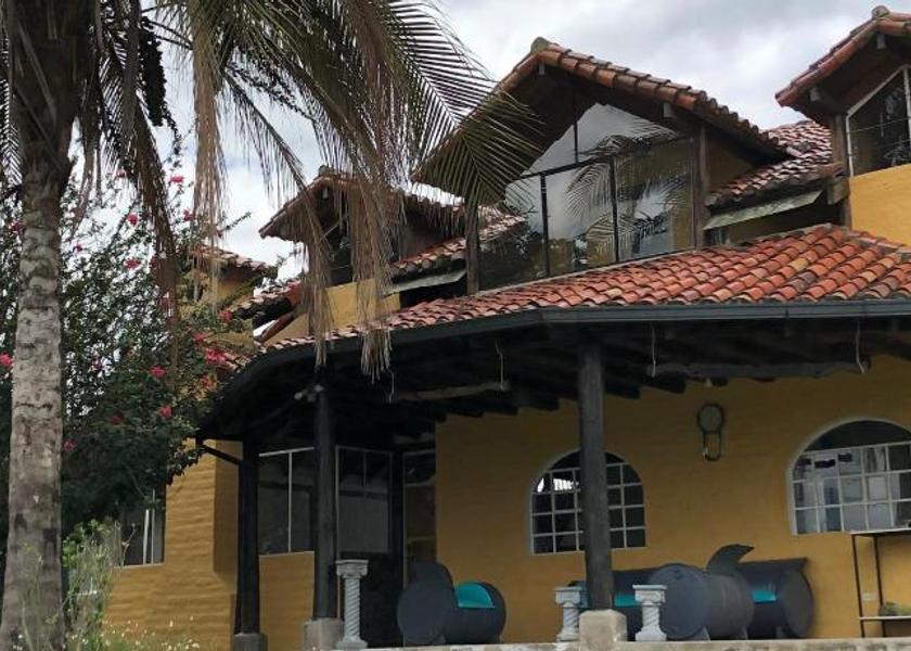 Pichincha Tababela Exterior view