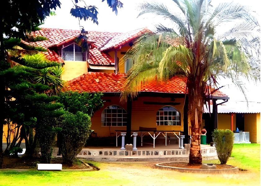 Pichincha Tababela Exterior view