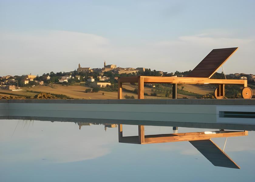 Marche San Marcello Exterior view