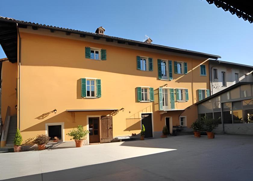Piedmont La Morra Exterior view