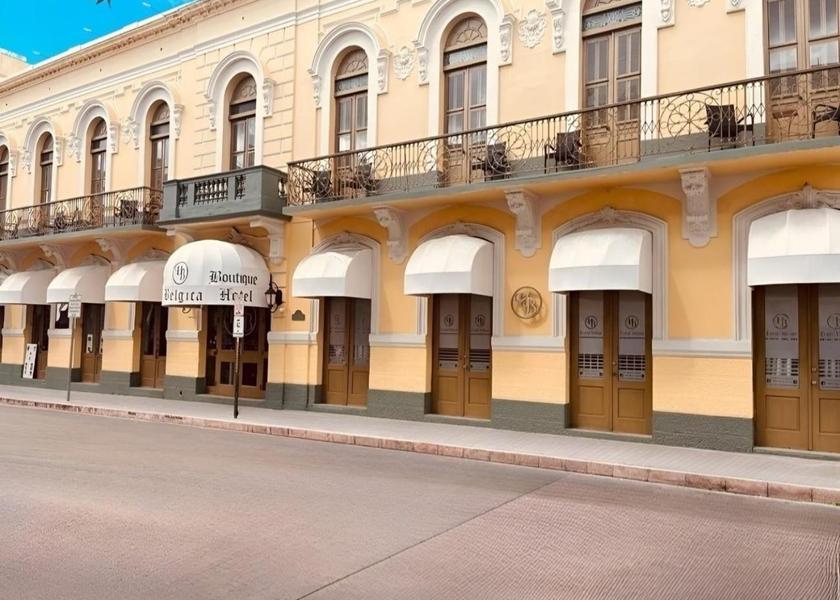  Ponce Exterior view