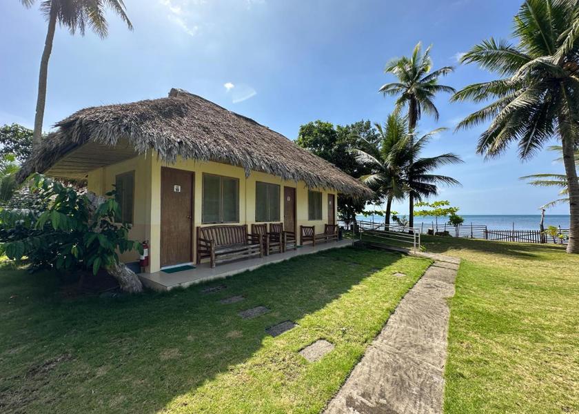 Bicol Donsol Hotel Exterior