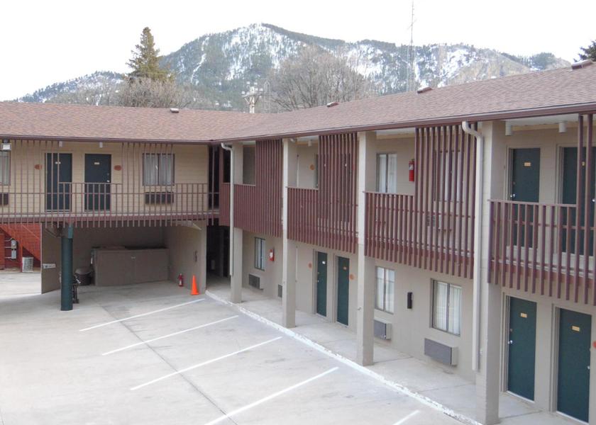 Wyoming Sundance Exterior view