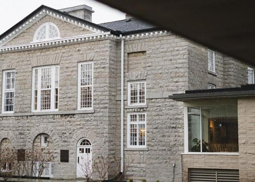 Ontario Kingston Exterior view