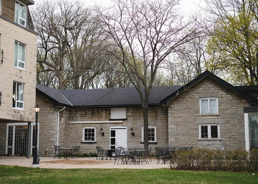 Ontario Kingston Exterior view