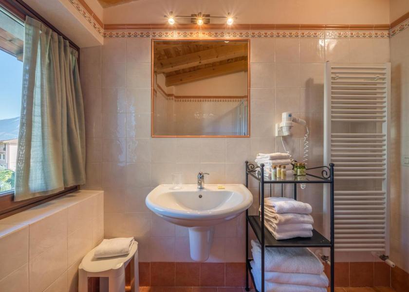 Lombardy Gargnano Two-Bedroom Apartment with Resort View