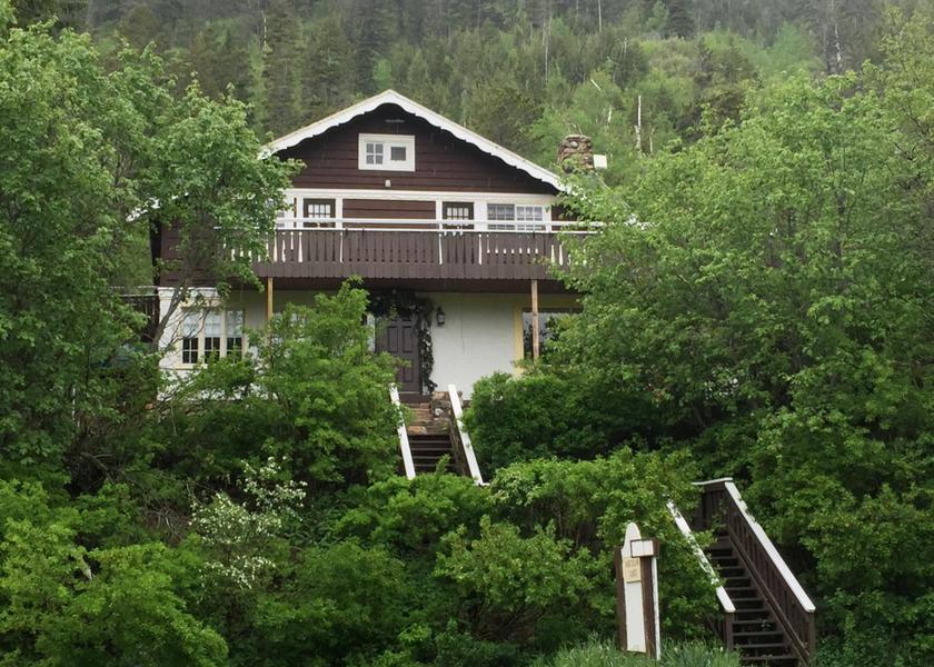 Alberta Waterton Park Entrance
