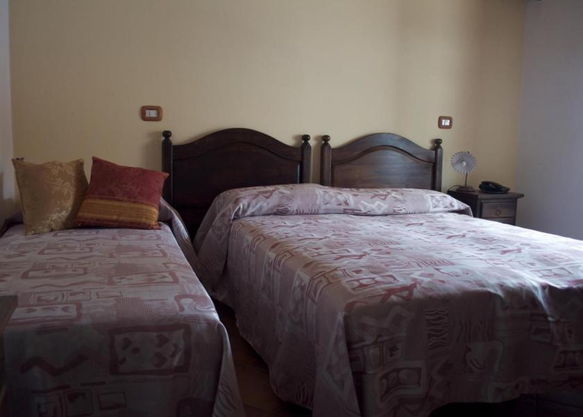 Campania Capua Triple Room
