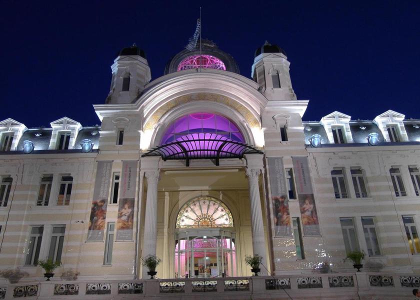 Auvergne-Rhône-Alpes Evian-les-Bains Nearby attraction