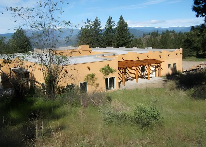 British Columbia Osoyoos Exterior view
