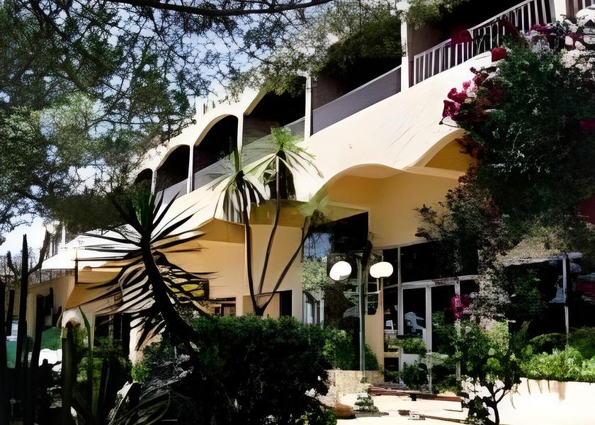 Corsica Lucciana Exterior view