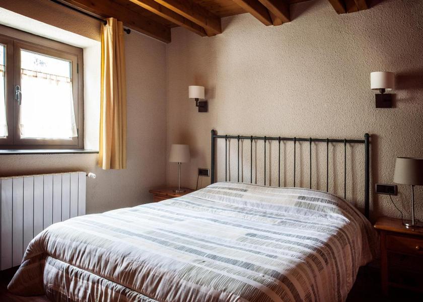 Catalonia La Vall de Boi Standard Family Room