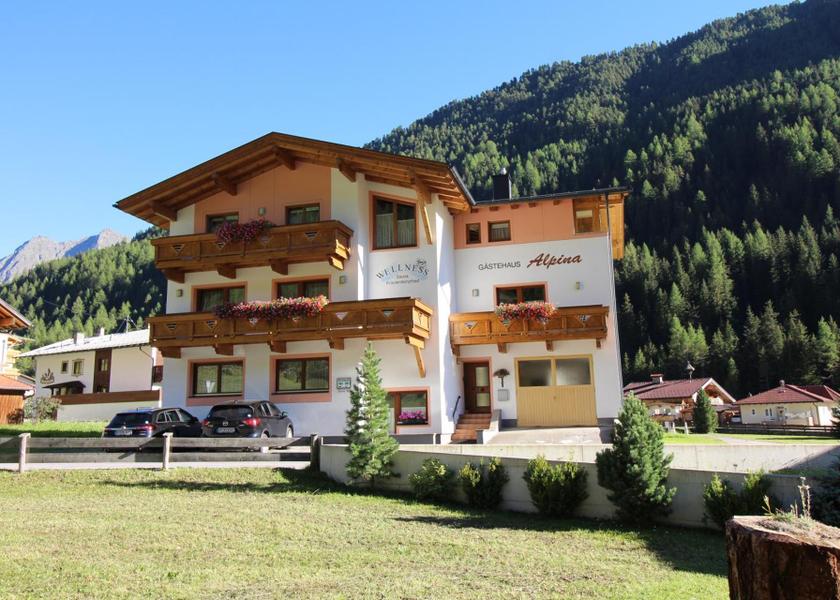 Tyrol Laengenfeld Entrance