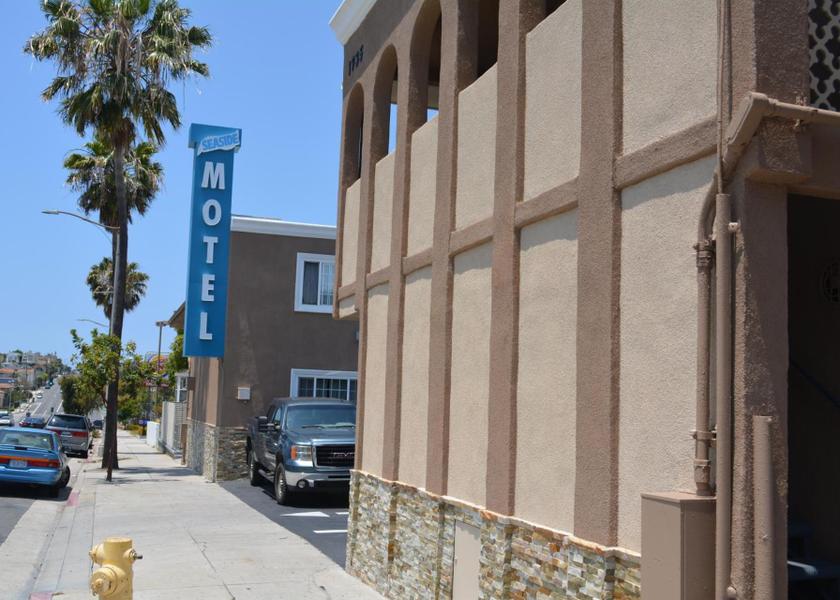 California Redondo Beach Facilities