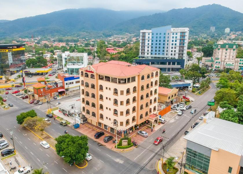 Cortés San Pedro Sula Exterior view